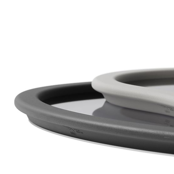 Accesorii de bucătărie cu formă neregulată HUB culoare grafit stil minimalist umbra