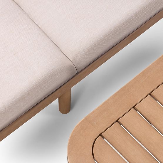 Canapea de colț de grădină cu măsuță Mortlake, lemn de eucalipt FSC, aspect de tec, bej deschis