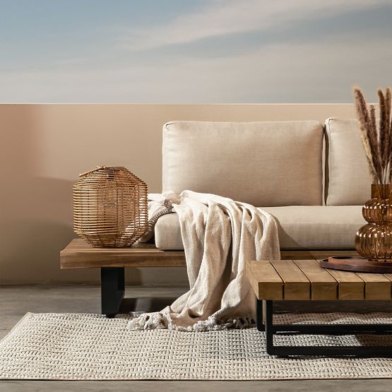 Colțar de grădină cu măsuță Borgo, lemn de salcâm FSC, aspect de tec, bej