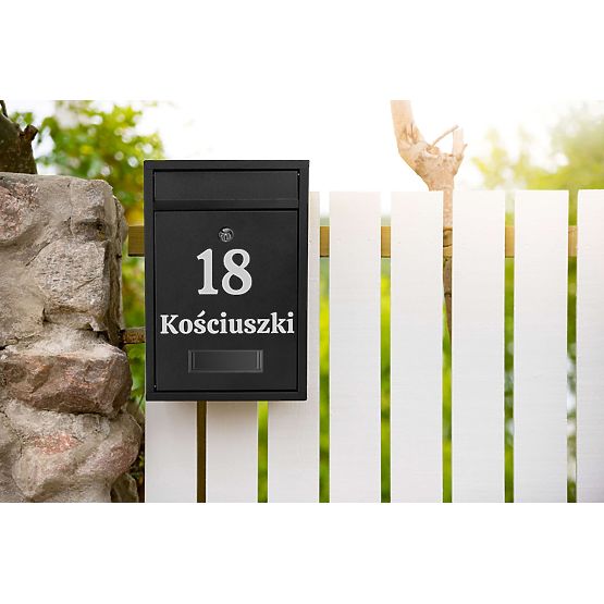 Cutie poștală pentru scrisori Gustav neagră cu inscripții