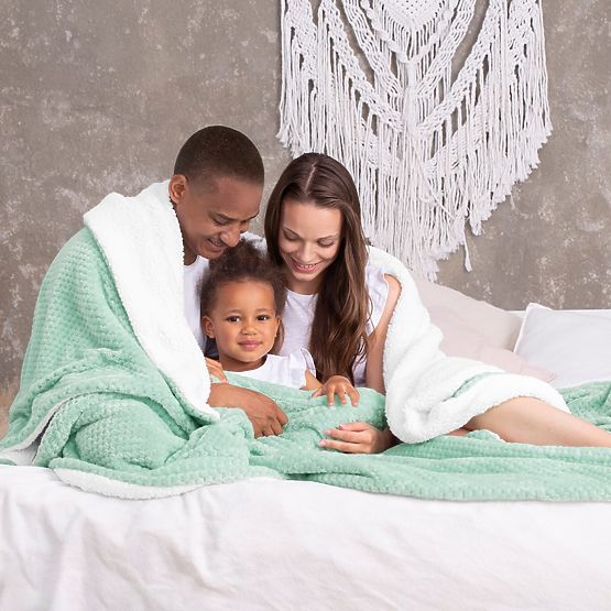 Cuvertură SHLEEPY culoare mentă jacquard presat stil clasic 220x240