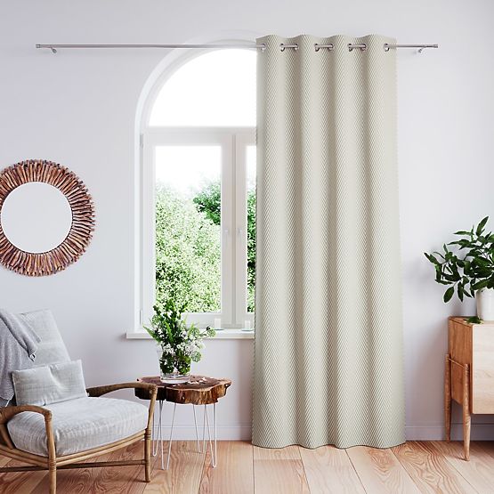Draperie CLEAR culoare cappuccino cu motiv imprimat stil boho clasic cu inele metalice argintii