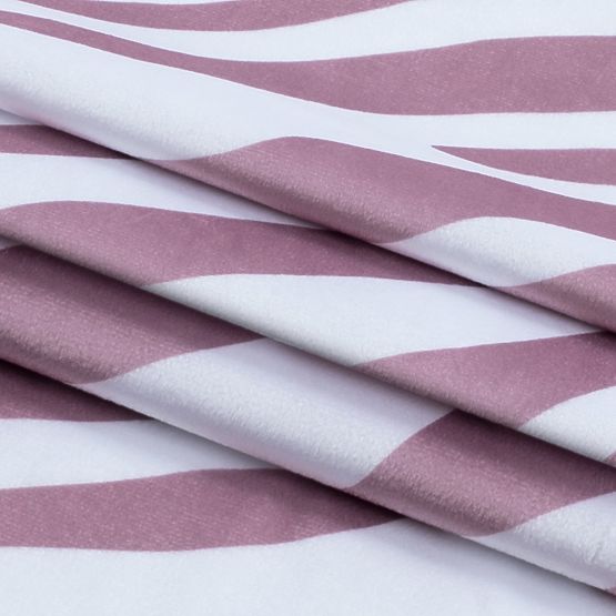 Draperie FUN culoare roz cu imprimeu motiv animal stil tropical cu inele metalice argintii