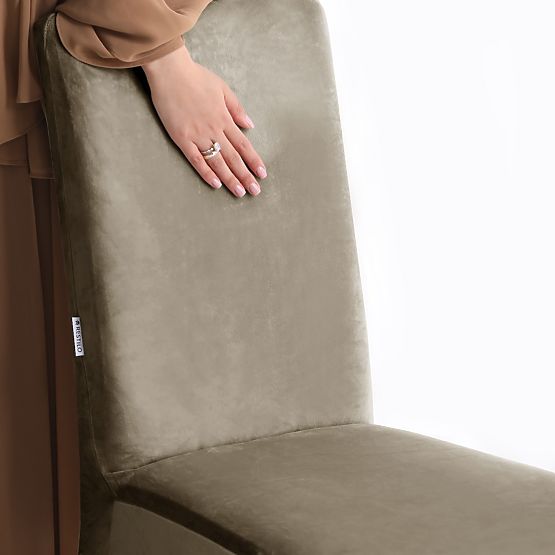 Husă pentru canapea RESTILO SENTO culoare bej stil clasic neted