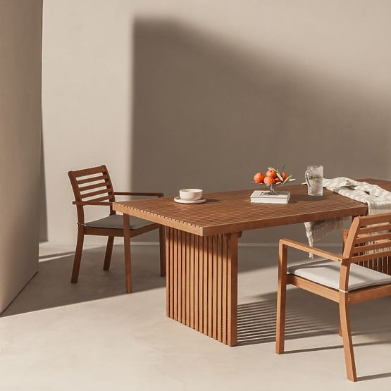 Masă de grădină Familis ll 240 cm, lemn de eucalipt FSC, aspect de tec