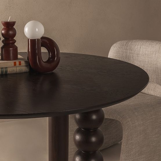 Masă rotundă Bolla 100 cm, furnir de stejar, nuc, picior decorativ cu bile