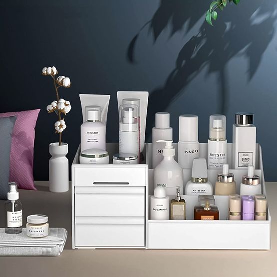 Organizator pentru bijuterii, cosmetice și rechizite de birou