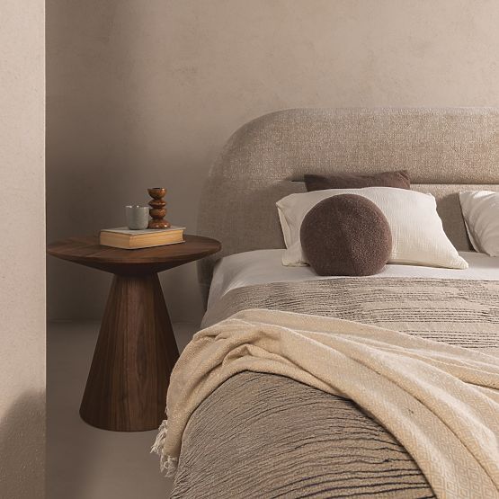 Pat de tapițerie Luno 140x200 cm, cu somieră și spațiu de depozitare, bej deschis, rotunjit