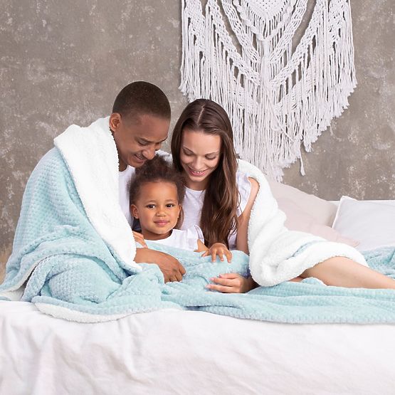 Pătură SHLEEPY albastră cu model jacquard stil clasic 130x180