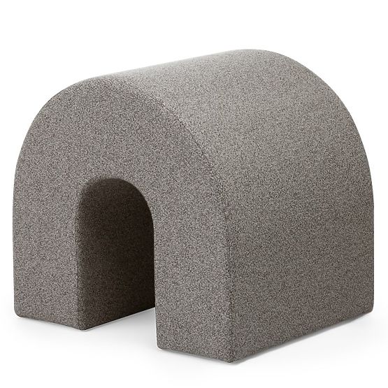 Puf tapițat Arc, rotunjit, maro deschis