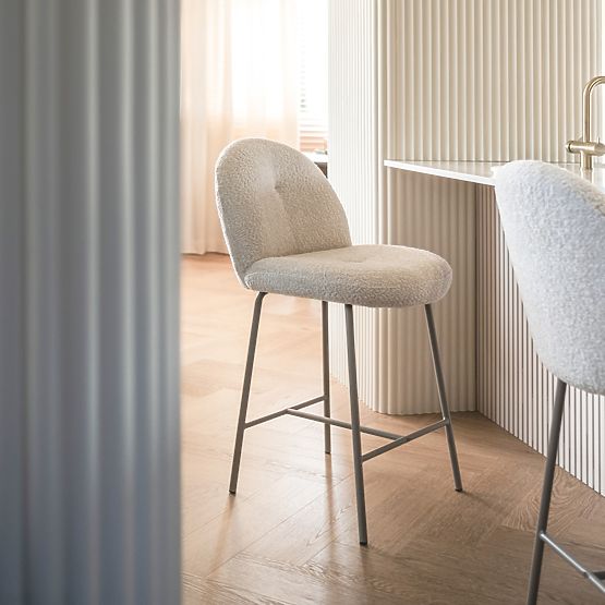 Scaun de bar Fiori bej deschis, forme rotunjite