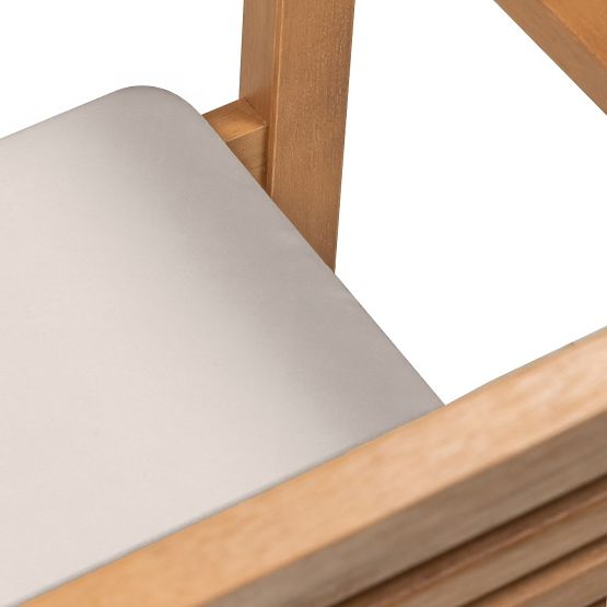 Scaun de grădină Familis ll lemn de eucalipt FSC, aspect de tec, gri deschis