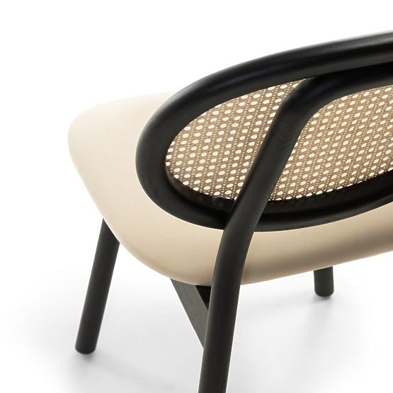 Scaun din lemn Monet cu împletitură vieneză, ratan, catifea, negru/bej