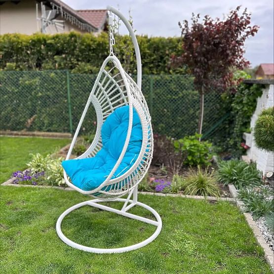 Scaun suspendat BELLISSIMO (scaun + cadru) din tehnoratan alb cu pernă albastră, husă GRA