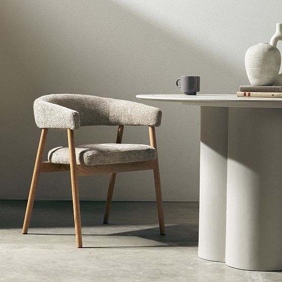 Scaun tapițat Giovani, bej/lemn de stejar, rotunjit