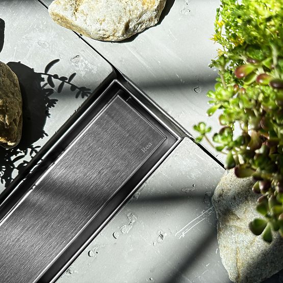 Scurgere liniară REA NEOX PRO Oțel periat 50