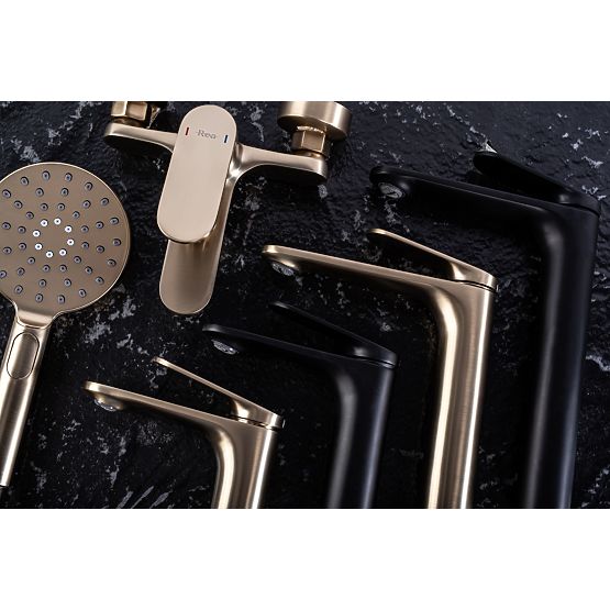 Set de duș REA Marco Negru