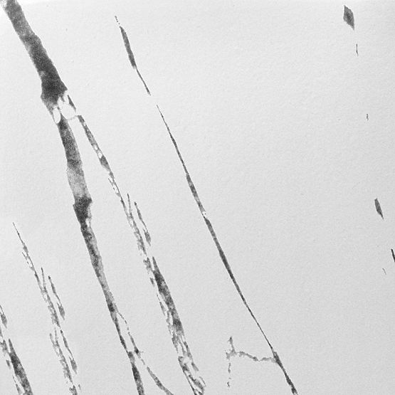 Suport metalic pentru flori MOGREN marmură albă