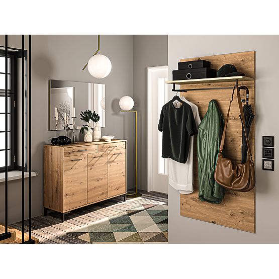 Umeraș de perete Nevio - stejar artizanal