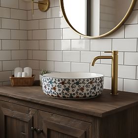 Chiuvetă atemporală Rea Stefania, Rea