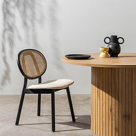 Scaun din lemn Monet cu împletitură vieneză, ratan, catifea, negru/bej